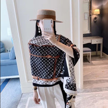 Charger l'image dans la galerie, Letter Print Cashmere Winter Shawl, Reversible Side Unisex