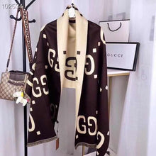 Charger l'image dans la galerie, GG Letter Print Cashmere Reversible Side Unisex Winter Shawl