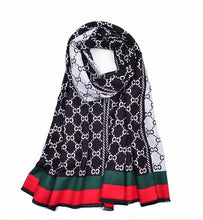 Charger l'image dans la galerie, CC Letter Print Winter Cashmere Reversible Side Unisex Scarf