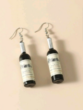 Charger l'image dans la galerie, Wine Bottle Charm Drop Earrings