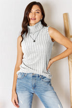 Cargar imagen en el visor de la galería, Basic Bae Full Size Ribbed Turtleneck Tank