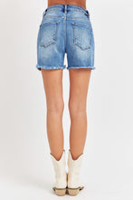 Cargar imagen en el visor de la galería, RISEN Front Slit Raw Hem Denim Shorts