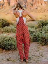 Charger l&#39;image dans la galerie, Full Size Printed V-Neck Sleeveless Jumpsuit