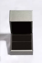 Cargar imagen en el visor de la galería, 395dbbc440e24c088ea8363c705d122e-Max