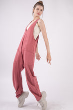 Cargar imagen en el visor de la galería, VERY J  Plunge Sleeveless Jumpsuit with Pockets