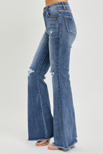 Cargar imagen en el visor de la galería, RISEN High Waist Distressed Fare Jeans