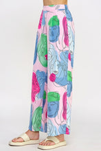 Cargar imagen en el visor de la galería, Printed Wide Leg Pant With Elastic Back