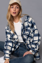 Charger l&#39;image dans la galerie, Plaid Print Hoodie Fleece Jacket