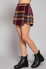 Charger l&#39;image dans la galerie, Wrap Plaid Jacquard Skort