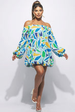 Cargar imagen en el visor de la galería, Off Shoulder Bubble Dress