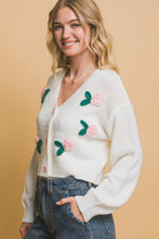 Load image into Gallery viewer, Mid cropped flower cardigan