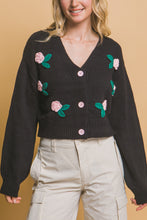 Charger l&#39;image dans la galerie, Mid cropped flower cardigan