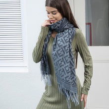 Charger l&#39;image dans la galerie, Maze pattern blanket scarf with tassel