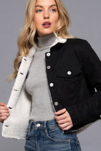 Cargar imagen en el visor de la galería, Button Closure Sherpa-lined Twill Jacket