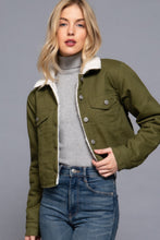 Cargar imagen en el visor de la galería, Button Closure Sherpa-lined Twill Jacket