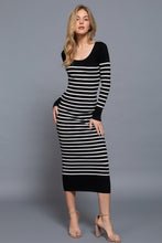 Cargar imagen en el visor de la galería, Long Slv Round Neck Stripe Sweater Long Dress