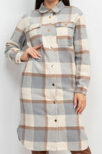 Charger l&#39;image dans la galerie, Plaid Buttoned Shacket Coat