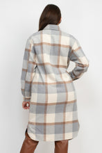 Charger l&#39;image dans la galerie, Plaid Buttoned Shacket Coat