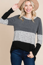 Load image into Gallery viewer, Colorblock Floral Contrast Long Sleeve Top