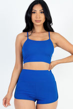 Cargar imagen en el visor de la galería, Ribbed Cami Crop Top &amp; Ruched Shorts Set