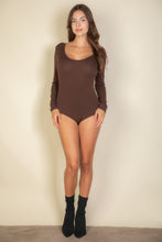 Cargar imagen en el visor de la galería, Scoop Neck Solid Long Sleeve Bodysuit