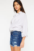 Charger l&#39;image dans la galerie, Kancan High Rise Frayed Hem Denim Shorts