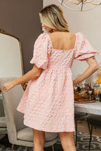 Cargar imagen en el visor de la galería, BiBi Flower Square Neck Puff Sleeve Dress