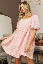 Cargar imagen en el visor de la galería, BiBi Flower Square Neck Puff Sleeve Dress