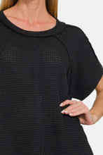 Cargar imagen en el visor de la galería, Zenana Waffle Exposed-Seam Short Sleeve T-Shirt