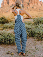 Charger l&#39;image dans la galerie, Full Size Printed V-Neck Sleeveless Jumpsuit