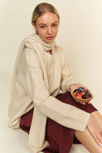 Charger l&#39;image dans la galerie, Davi &amp; Dani V-Neck Dropped Shoulder Sweater with Scarf