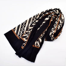 Load image into Gallery viewer, Chain Design Print Winter Shawl/Cozy Warm Scarf