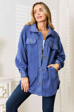 Charger l&#39;image dans la galerie, Heimish Cozy Girl Full Size Button Down Shacket