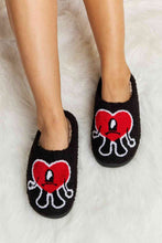 Load image into Gallery viewer, Melody Love Heart Print Plush Slippers